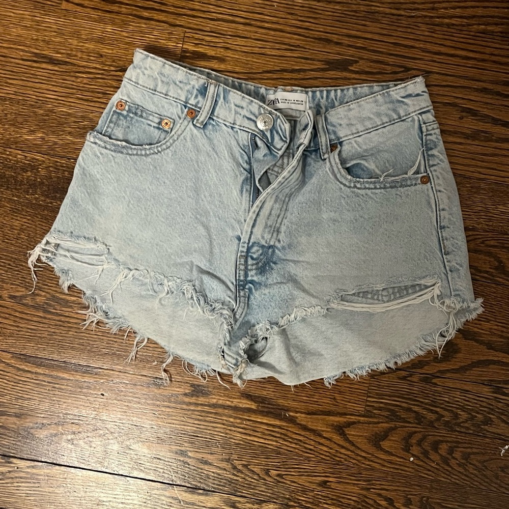 SOLD ON DEPOP👖🧿💙
